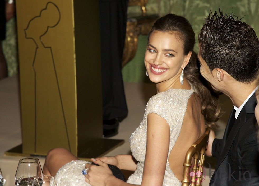 Irina Shayk y Cristiano Ronaldo muy acaramelados en los Premios Prix de Moda de Marie Claire 2011