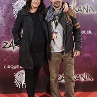 Melani Olivares y Roberto Drago en el estreno de Zarkana