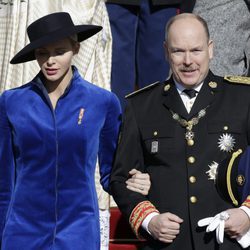 Charlene de Mónaco y el Príncipe Alberto en el Día Nacional de Mónaco siendo el centro de atención