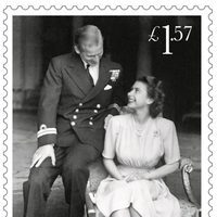 Sello conmemorativo con una foto de su pedida del 70 aniversario de boda de la Reina Isabel y el Duque de Edimburgo