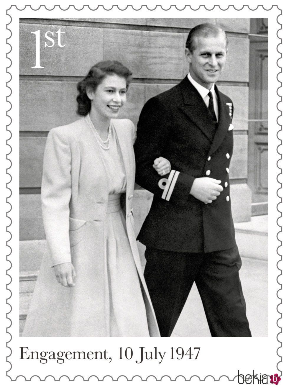 Sello conmemorativo con una foto del día de su pedida del 70 aniversario de boda de la Reina Isabel y el Duque de Edimburgo