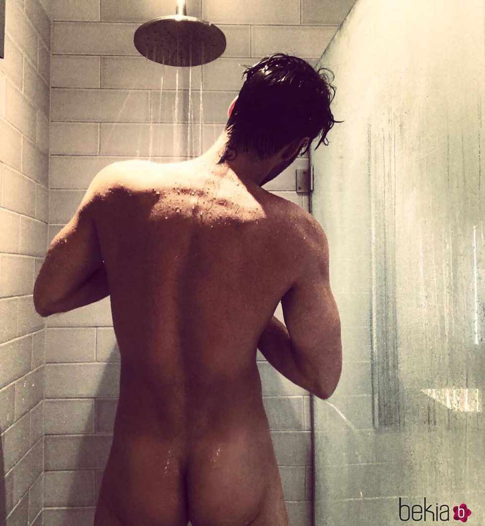 Jon Kortajarena y su sensual desnudo en la ducha
