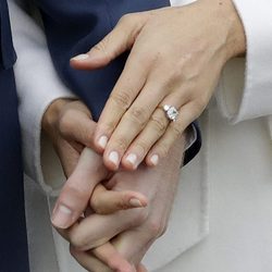 El anillo de compromiso que el Príncipe Harry ha entregado a Meghan Markle