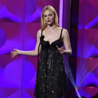 Elle Fanning en la gala Billboard Women in Music 2017