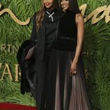 Naomi Campbell y su madre en los British Fashion Awards 2017