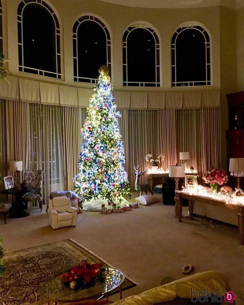 El increíble árbol de Navidad de Britney Spears