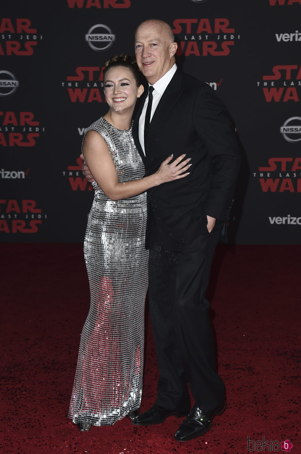 Billie Lourd y Bryan Lourd en el estreno de 'Star Wars: Los últimos Jedi' en Los Angeles