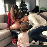 Melissa Jiménez y Marc Bartra anunciando su segundo embarazo