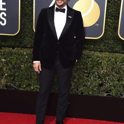 James Franco en la alfombra roja de los Globos de Oro 2018