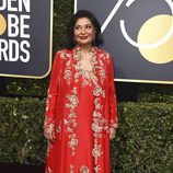 Meher Tatna, la Presidenta de la HFPA en la alfombra roja de los Globos de Oro 2018