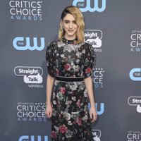 Natalia Dyer  en la alfombra roja de los Critics' Choice Awards 2018