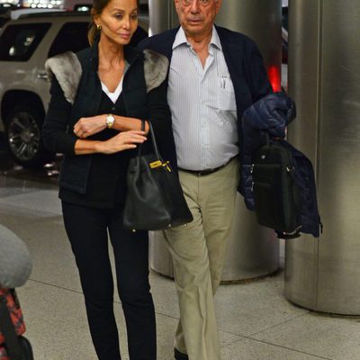 Isabel Preysler y Mario Vargas Llosa vuelven a España tras conocer a los hijos de Enrique Iglesias