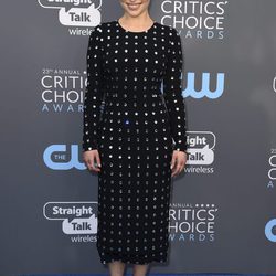 Emilia Clarke  en la alfombra roja de los Critics' Choice Awards 2018