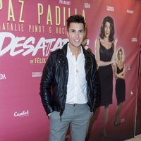 Omar Suárez en el estreno de la obra teatral 'Desatadas'