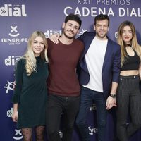Nerea, Cepeda, Ricky, Mimi, Thalía y Raoul en la presentación de la XXII edición de los Premios Cadena Dial