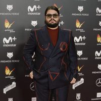 Brays Efe en la alfombra roja de los Premios Feroz 2018
