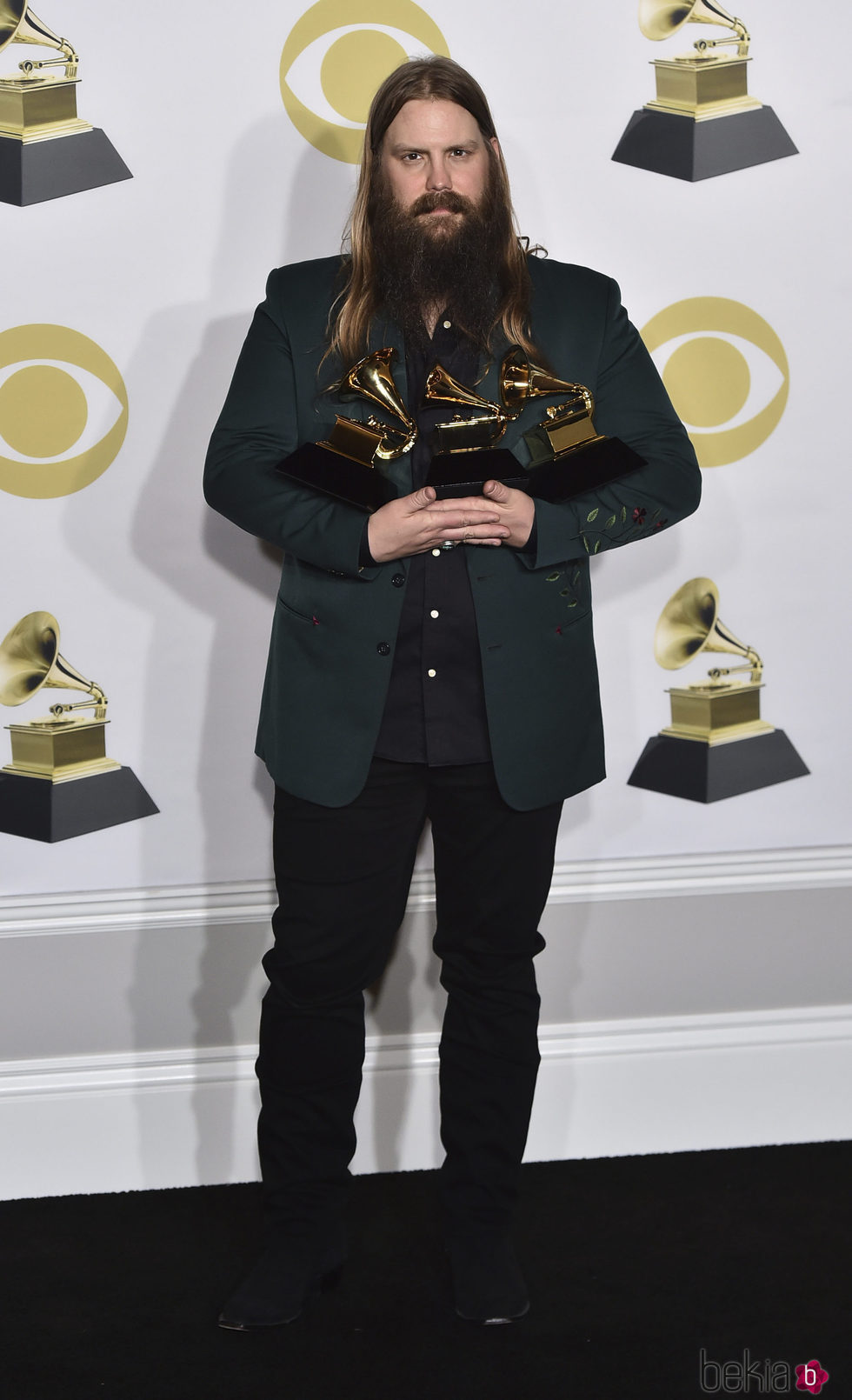Chris Stapleton con sus tres Premios Grammy 2018