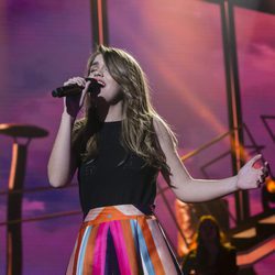 Amaia durante su actuación solista en la gala de elección de Eurovisión de 'OT 2017'