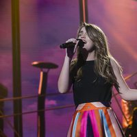 Amaia durante su actuación solista en la gala de elección de Eurovisión de 'OT 2017'