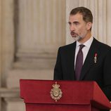 El Rey Felipe da un discurso tras imponer el Toisón de Oro a la Princesa Leonor