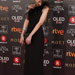 Elena Ballesteros en la alfombra roja de los Premios Goya 2018