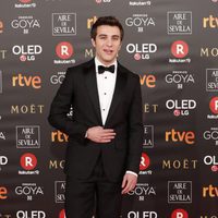 Pol Monen en la alfombra roja de los Premios Goya 2018