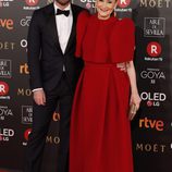 Cristina Cifuentes y Jaime de los Santos en la alfombra roja de los Premios Goya 2018