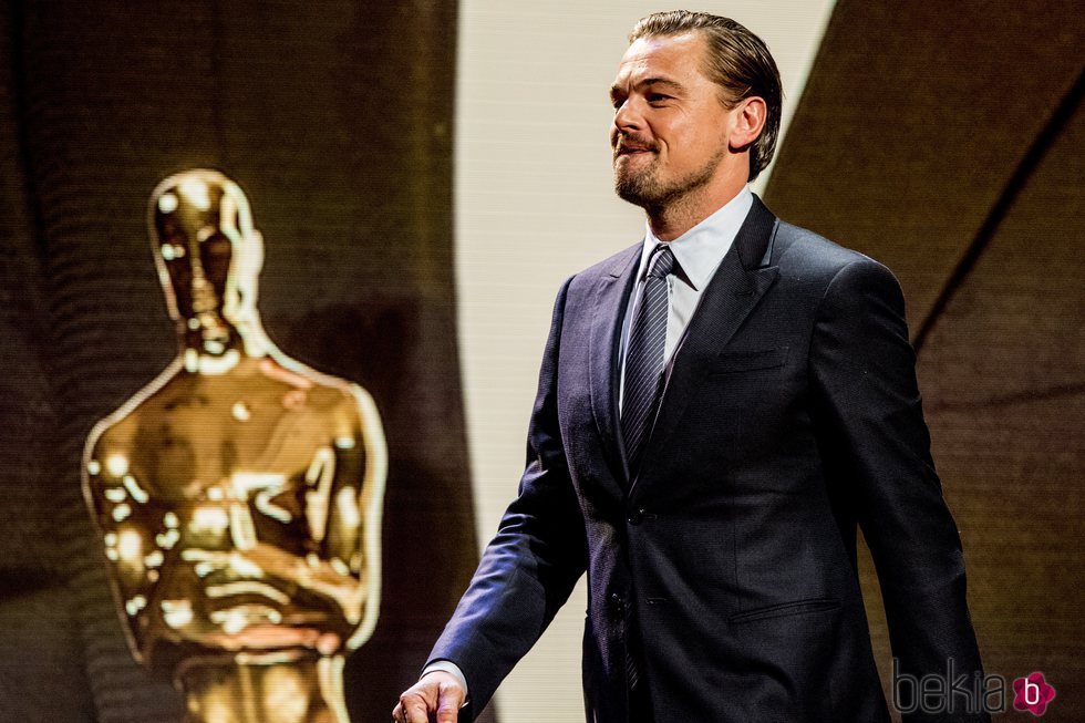 Leonardo DiCaprio sube al escenario en la Goed Geld Gala 2018