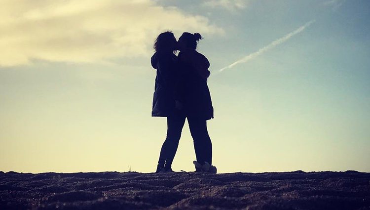 Sandra Barneda y Nagore Robles publican en Instagram una foto de su aniversario