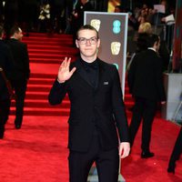 Will Poulter en la alfombra roja de los Premios BAFTA 2018