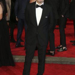 Gary Oldman en la alfombra roja de los Premios BAFTA 2018