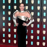 Allison Janney en la alfombra roja de los Premios BAFTA 2018
