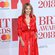 Kylie Minogue en la alfombra roja de los Brit Awards 2018