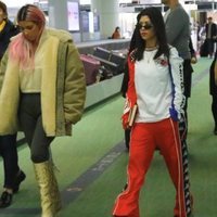 Kim y Kourtney Kardashian llegan a Tokyo