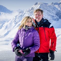 Guillermo Alejandro y Máxima de Holanda, felices y enamorados en su posado de invierno en Lech