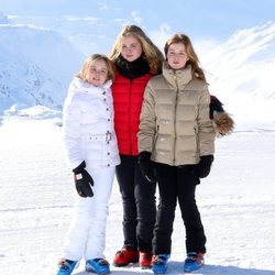 Ariane, Amalia y Alexia de Holanda en su posado invernal en Lech