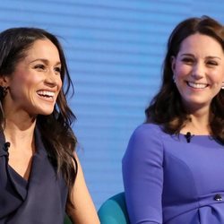 Meghan Markle y Kate Middleton, muy cómplices en el Forum de la Royal Foundation