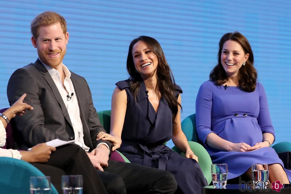 El Príncipe Harry, Meghan Markle y Kate Middleton en el Forum de la Royal Foundation