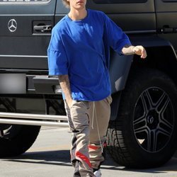 Justin Bieber paseando en Los Ángeles
