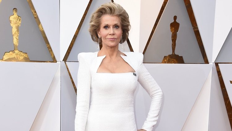 Jane Fonda en la alfombra roja de los Premios Oscar 2018