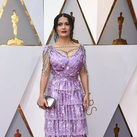 Salma Hayek en la alfombra roja de los Premios Oscar 2018