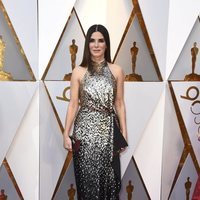 Sandra Bullock en la alfombra roja de los Premios Oscar 2018