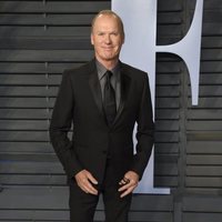 Michael Keaton en la fiesta Vanity Fair tras los Oscar 2018