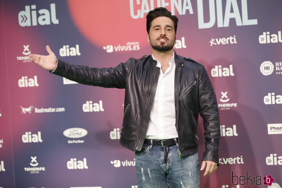 David Bustamante, divertido en los Premios Cadena Dial 2018