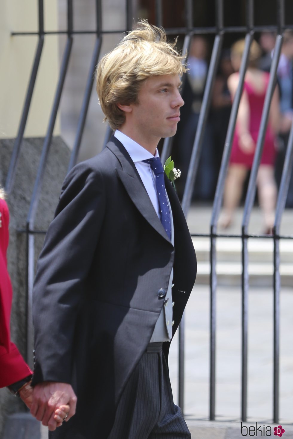 El Príncipe Christian de Hannover llegando a la iglesia antes de contraer matrimonio con Alessandra de Osma