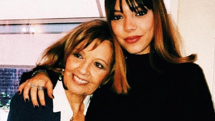 Alejandra Rubio con su abuela María Teresa Campos