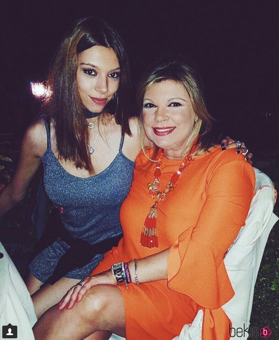 Alejandra Rubio con su madre Terelu Campos