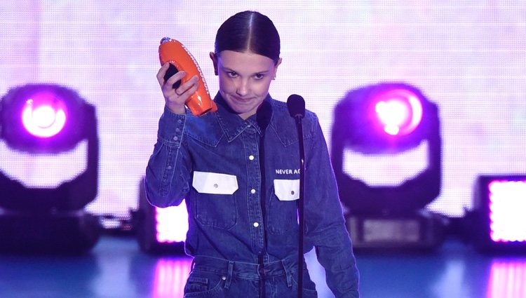 Millie Bobby Brown en la gala de los premios Kids Choice 2018