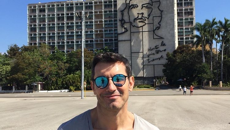 Jesús Vázquez disfruta de sus vacaciones en Cuba
