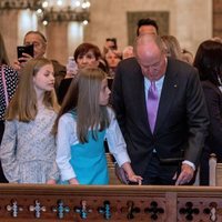 Los Reyes Juan Carlos y Sofía con la Princesa Leonor y la Infanta Sofía en la Misa de Pascua 2018